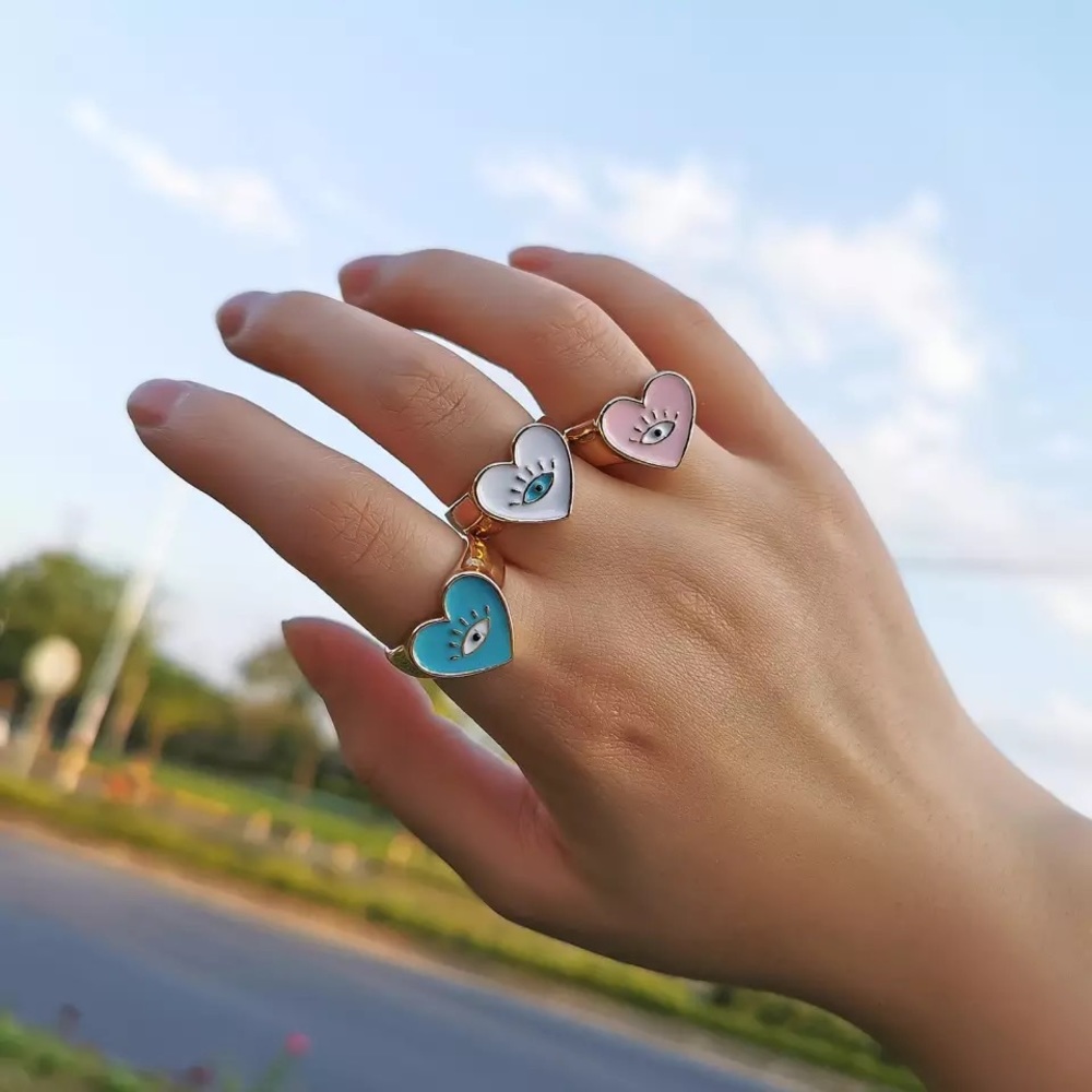 Heart Shaped Evil Eye Enamel Statement Ring Sz 7